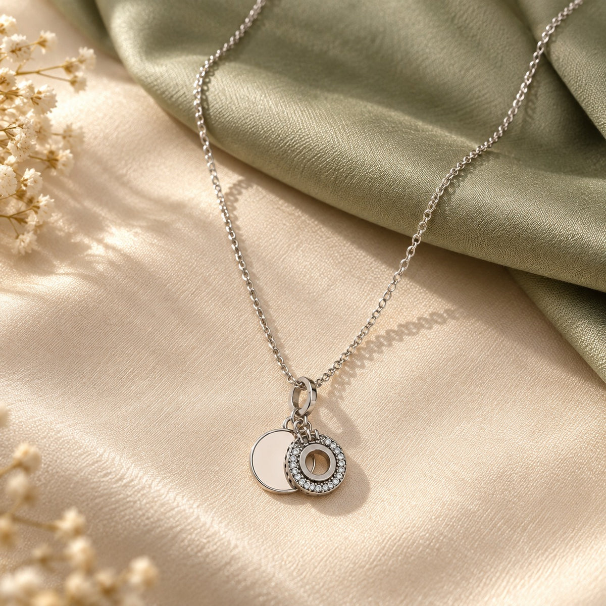 Aura Double Circle 925 Silver Pendant Necklace | Minimalist Double Circle Chain