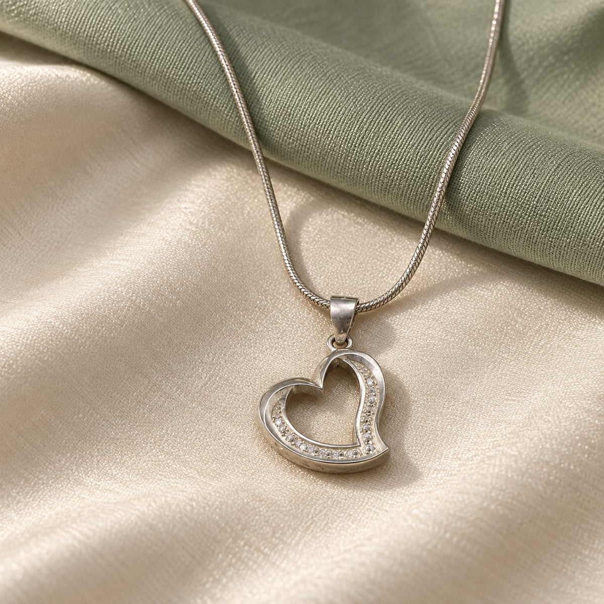 925 Sterling Silver Open Heart Pendant Necklace | Elegant Love Chain Pendant for Women